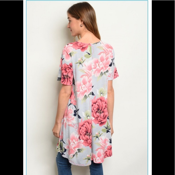 💕long gray floral top - Picture 3 of 6